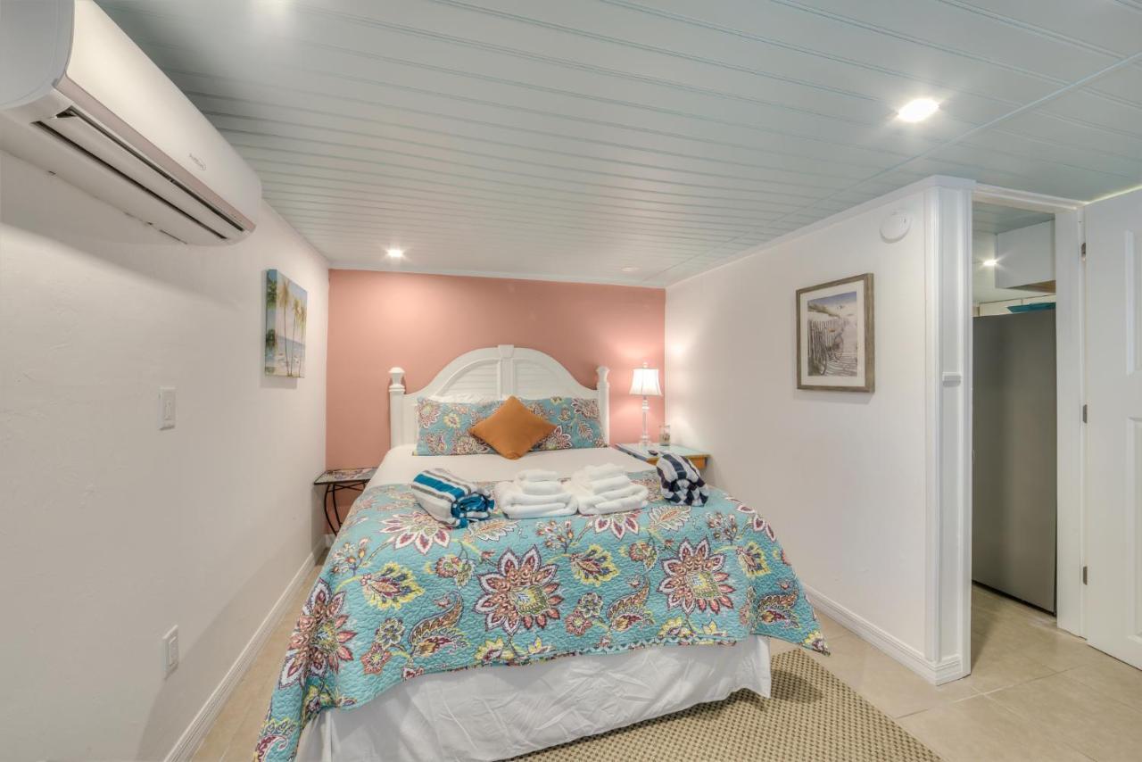 Matanzas Retreat On The Canal Fort Myers Beach Exterior foto